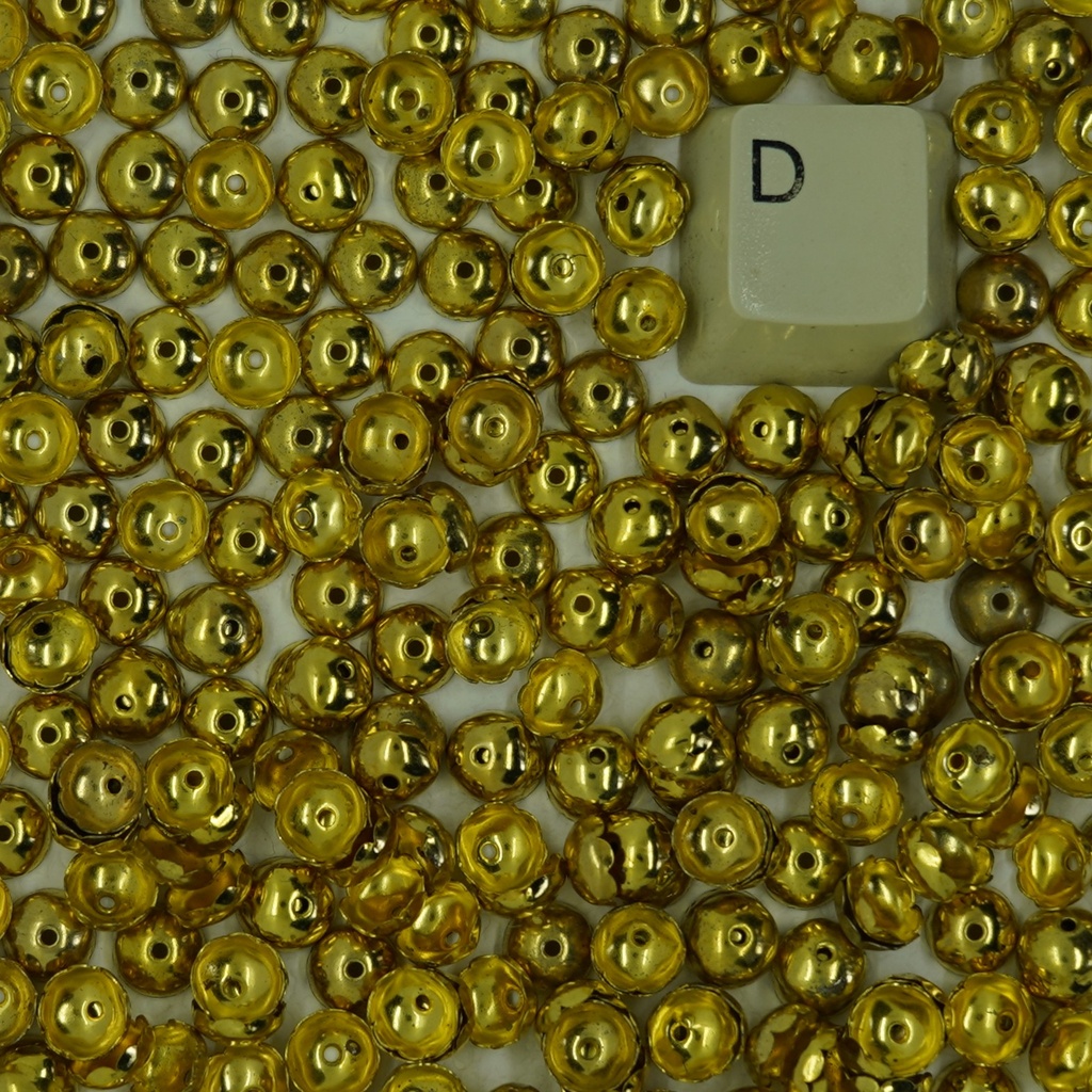 Capuchon de perle en forme de fleur 8 pétales dorée