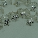 Capuchon de perle design à trois feuilles argentée