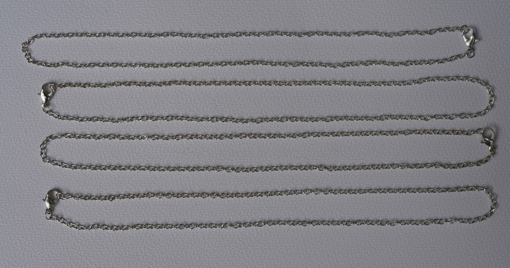Chaînes de Collier 43cm argentée avec Fermoir Mousqueton
