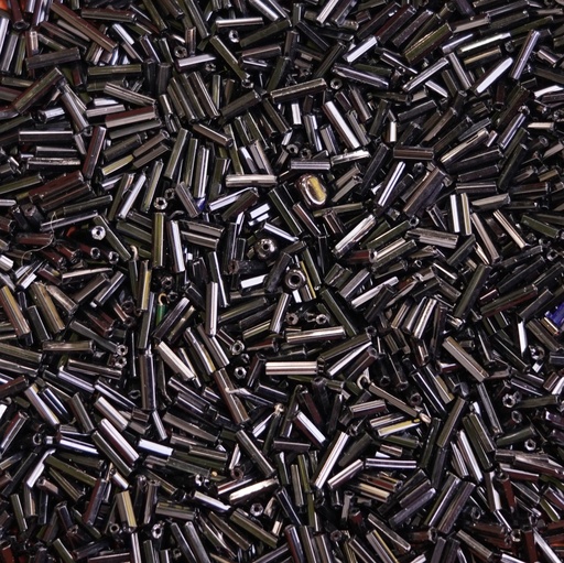 [Per-00010] Perles de rocaille tube facettée noire brillante